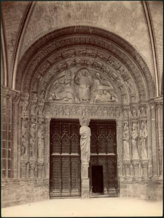 untitled [cathedral, detail, archway, statues/columns]