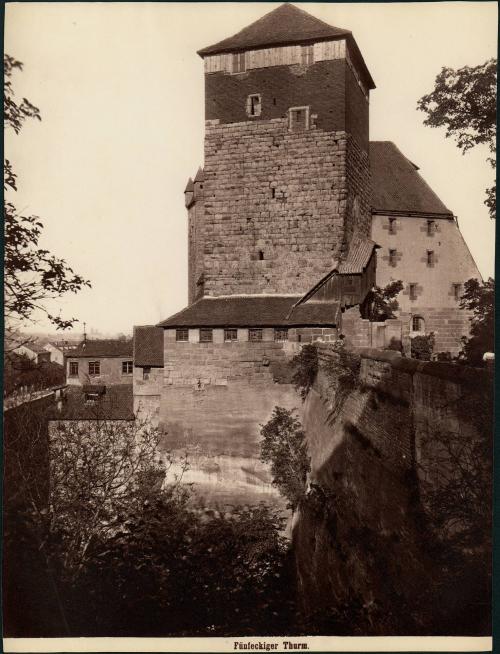 [Funfeckiger Thurm [Nuremberg Castle, place of Knights Leap]]