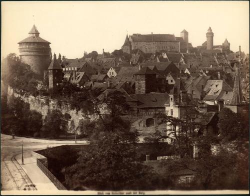 [Buck von Hallerther sach der Berg [cityscape of Nurnberg]]