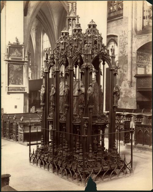 [Sebaldusgrab V. P. Vischer, Vordeerans, Nurnberg [Tomb of St. Sebaldus (sculpted by Peter Vischer (d. 1529)]]