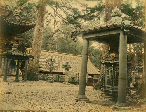 Corean Bronze Lantern, Nikko