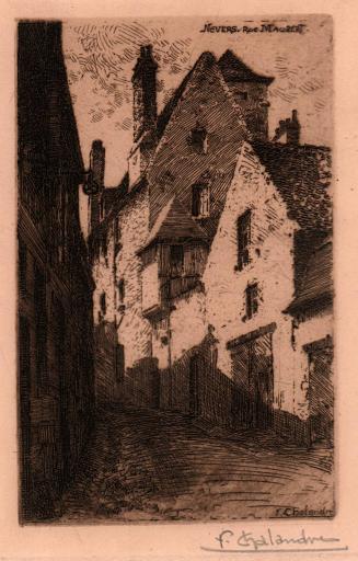 Nevers. Roe Maobert, houses on a narrow street