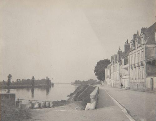 Amboise, The Road to Chargé.