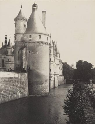 Chenonceaux. (In this Château Francois II & Mary Queen of Scots spent their honeymoon in 1599. Jasso visited Catherine de Medicis here)