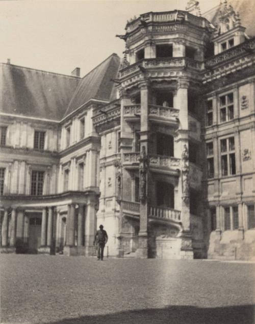 Blois: the Staircase & François I. Wing.