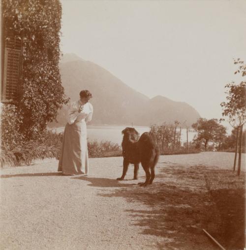 Else & "Lord," in the garden, Villa Billroth, St. Gilgen.