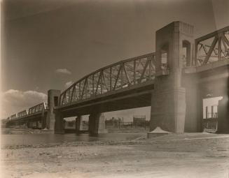 Bridge in Mid-West