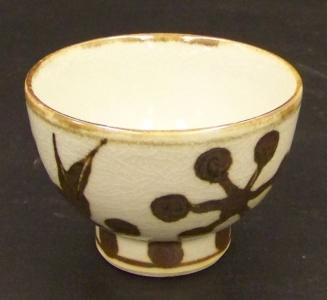 [Tea cup (sake type)]