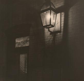 Gaslamp in MacDougal Alley