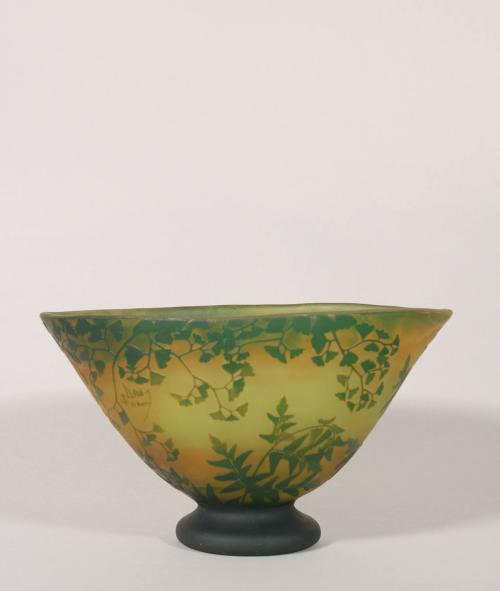 [Cameo Glass Bowl]